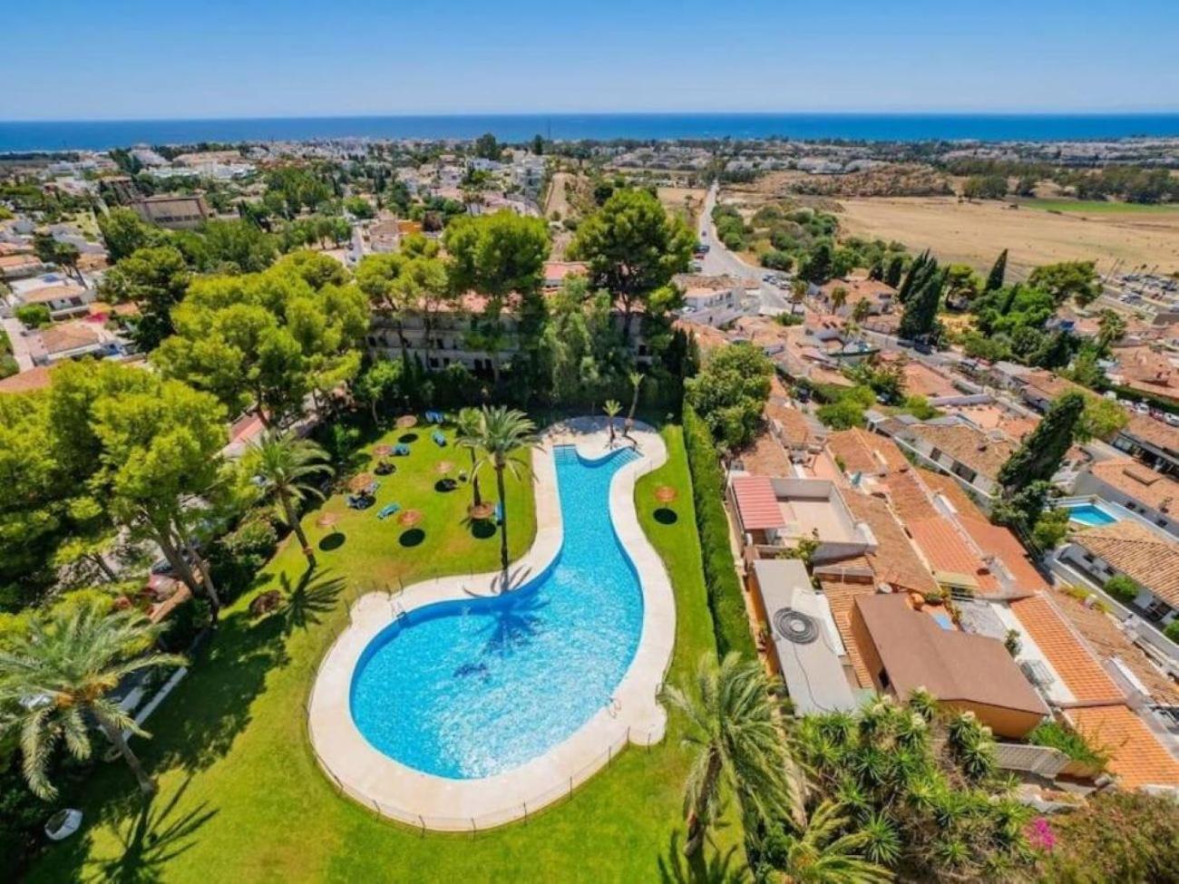 Con Vistas Al Mar En Nueva Andalucia *